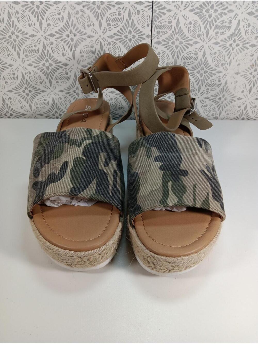 Soda Camo peep toe sandals. Strappy ankle with adjustable buckle. Size 10